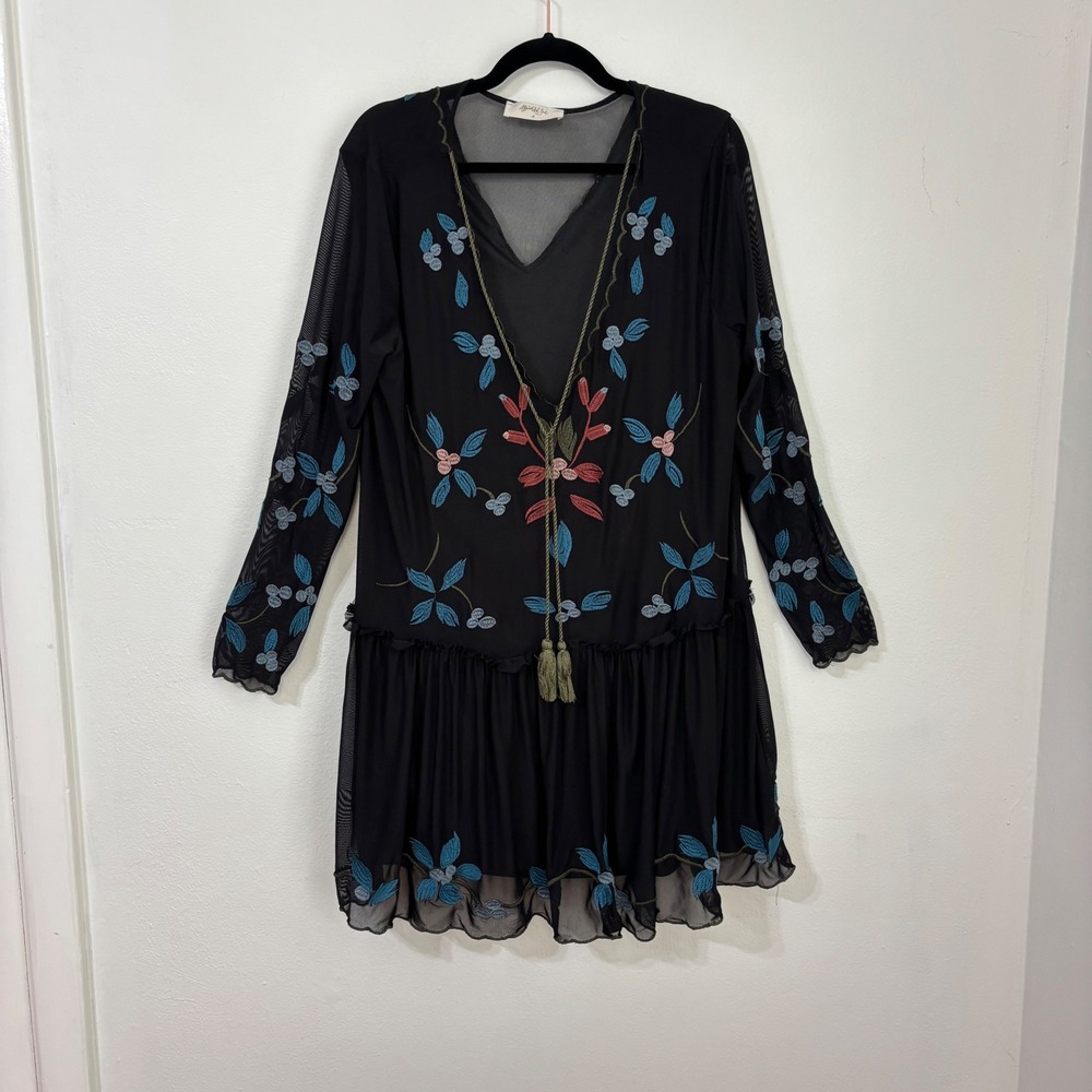 A Beautiful Soul Embroidered Floral Mesh Tunic Dress Boho Whimsi  Women Sz A/XL